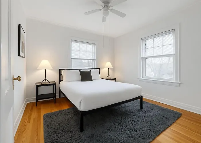 Appartamento Roomy 3br Near - Lunt 33-2n *